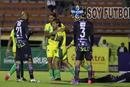 Xinabajul se impone 2-0 Antigua GFC