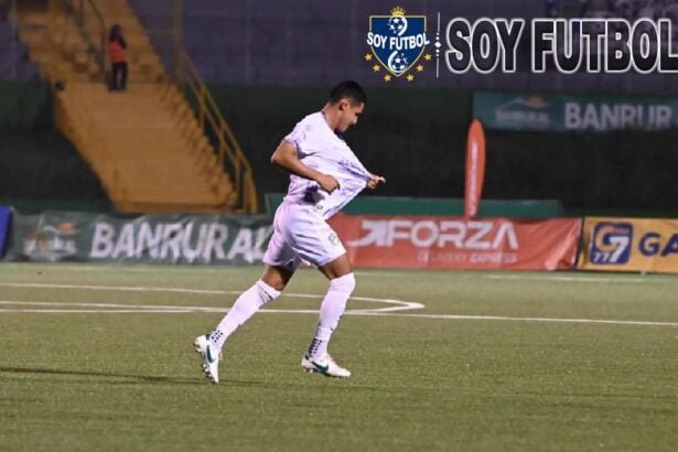 Agónico Triunfo de Comunicaciones Gol al 90