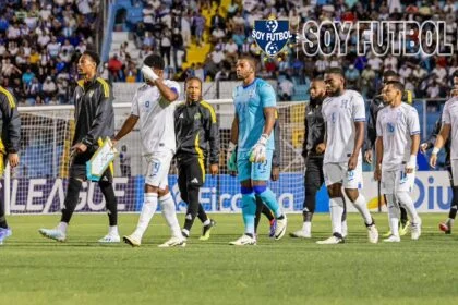 Victoria de Jamaica: 2-1 sobre Honduras